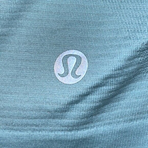 Lululemon Light Blue Swiftly Speed Long Sleeve Cinch Ruched Back Top Size 8 - Picture 9 of 9